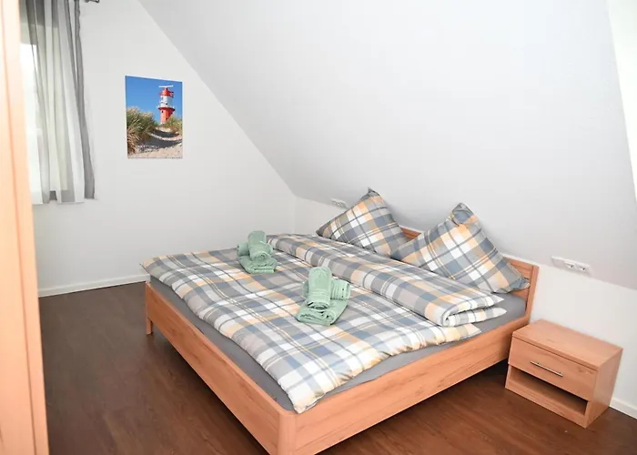 Malaika Shania A Lejlighed Borkum